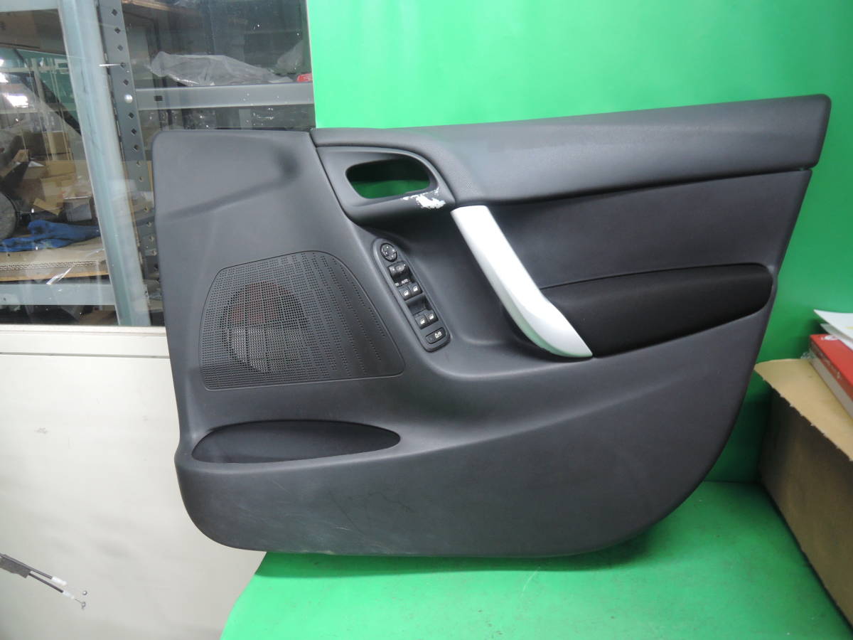 ・ 【全面除菌済み】ABA-A55F01 シトロエン C3 純正 運転席 ドアトリム/内張り/内装 0204Y04793 ※動作車両※ C-9904拍卖