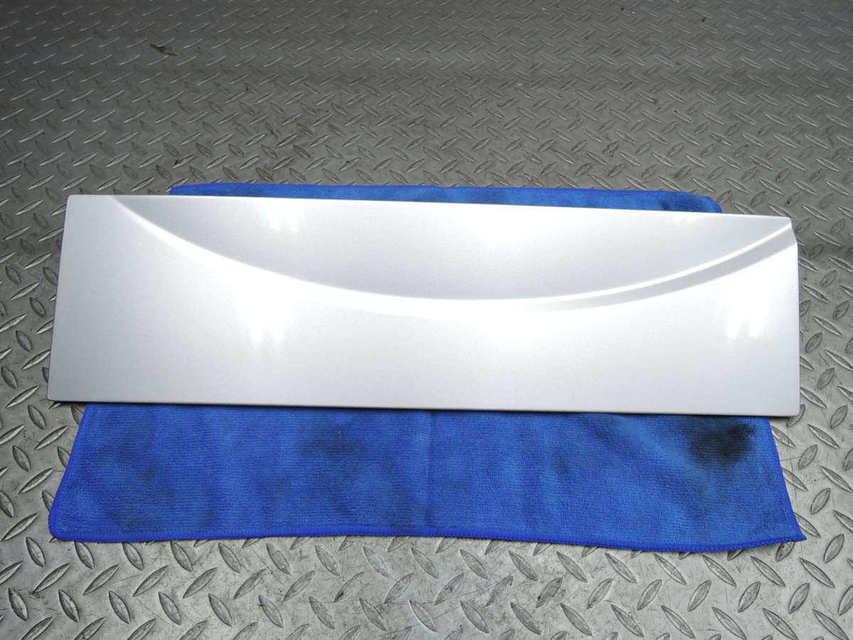 【詳細不明・売り切り】 N-BOX JF1 純正 【L/左側】 スライドドア レールカバー パネル シルバー 【倉庫保管品】拍卖