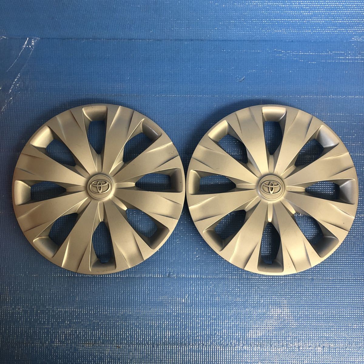 トヨタ純正 ホイールカバー 42602-28431 2枚拍卖