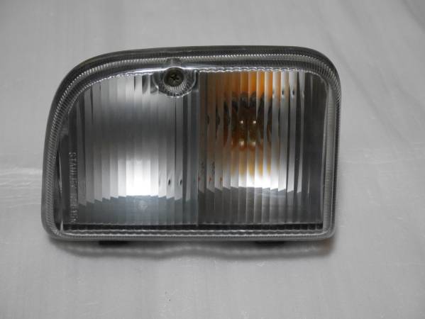 ★//ムーヴ L900S Fバンパー ウィンカーレンズ 右//★拍卖
