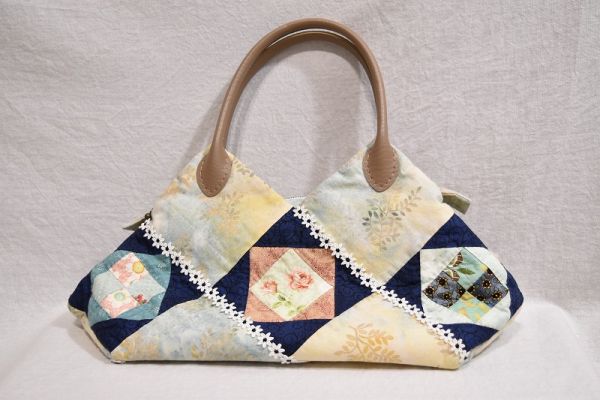 ♪ハンドメイド♪KAZU♪パッチワーク ハンドバッグ 花 柄 レース オリジナル handmade拍卖