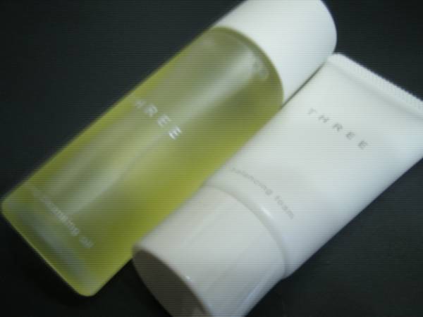 ★新品★THREE★クレンジングオイル28ml&洗顔フォーム30g拍卖