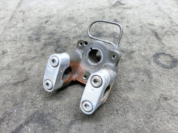 マジェスティ C 250 SG03J 社外 トップブリッジ ハンドルポスト拍卖