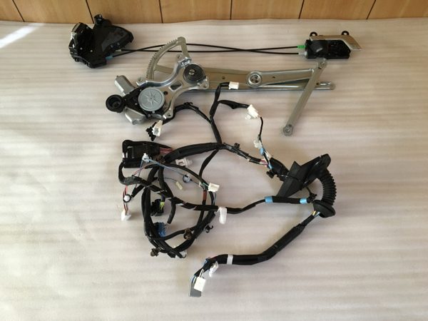 ヴェルファイア/アルファード 20系 右フロントドア3点セット拍卖