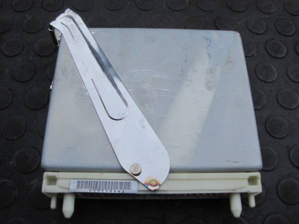 ★☆ ボルボ V70 11年 2.5 8B5254W オートマCPU ☆★拍卖