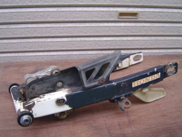 〇ホンダ TLM200R(MD15)純正 スイングアーム拍卖