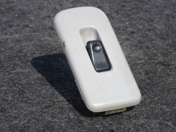 H10 SGEWF フリーダ (マツダ ボンゴ) 助手席側 パワーウインドーS/W拍卖