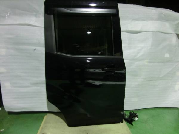 ★★★A728★★ ルックス デイズ B21A 右 リアドア 黒系 X42 拍卖