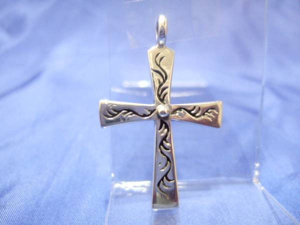 SILVER925銀クロス♪トライバル十字架7.4g送料220円ξgtξ ξ17s拍卖