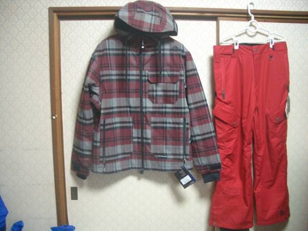 送料込 新品 SESSIONS セッションズ 上下セット Mサイズ Upload 送料無料拍卖