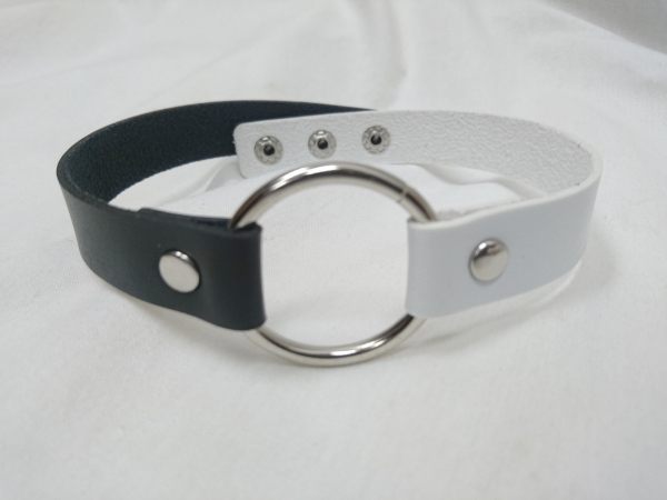 ゴシック V系 チョーカー リング バイカラー ツートンカラー ゴスロリ ボンテージ モード v系 パンク ロック スタッズ 黒白 ダンス ライブ拍卖