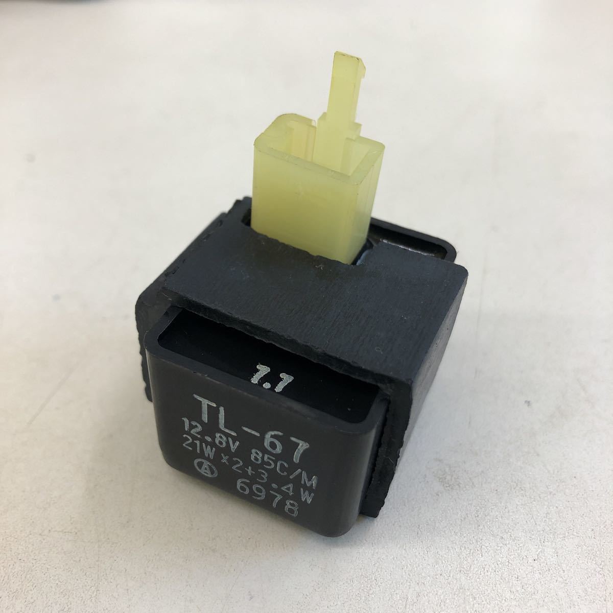 2-4062☆スズキ 純正 ターンシグナルランプリレー 38610-45D01拍卖