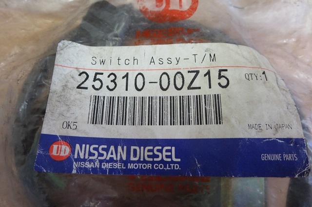 【UD純正部品】 25310-00Z15 Switch Assy-T/M スイッチアッシー【未使用】拍卖