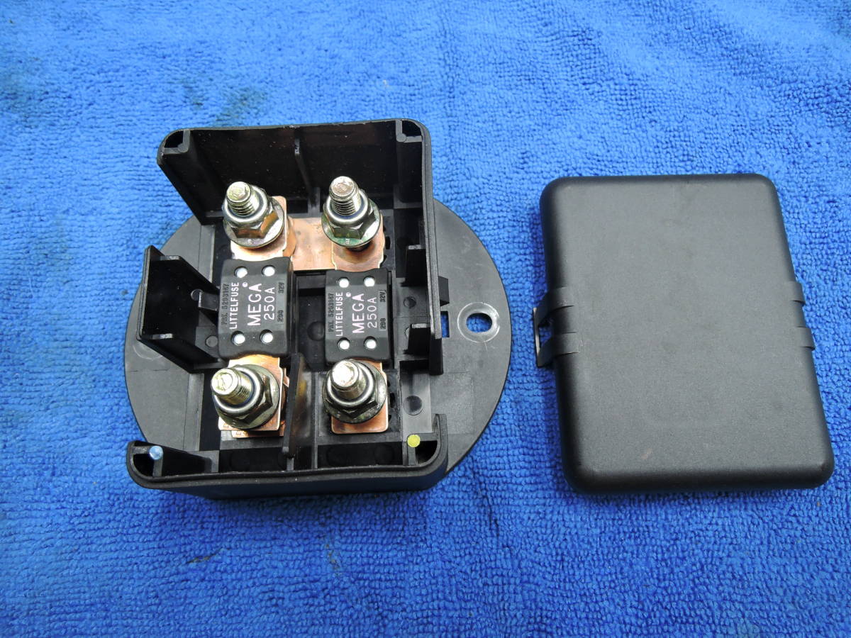 ・ GF-JLGC JAGER ジャガー XJ 3.2L X308 純正 ヒューズボックス ターミナル 保護端子 プロテクション LJA2850BE J-1461拍卖