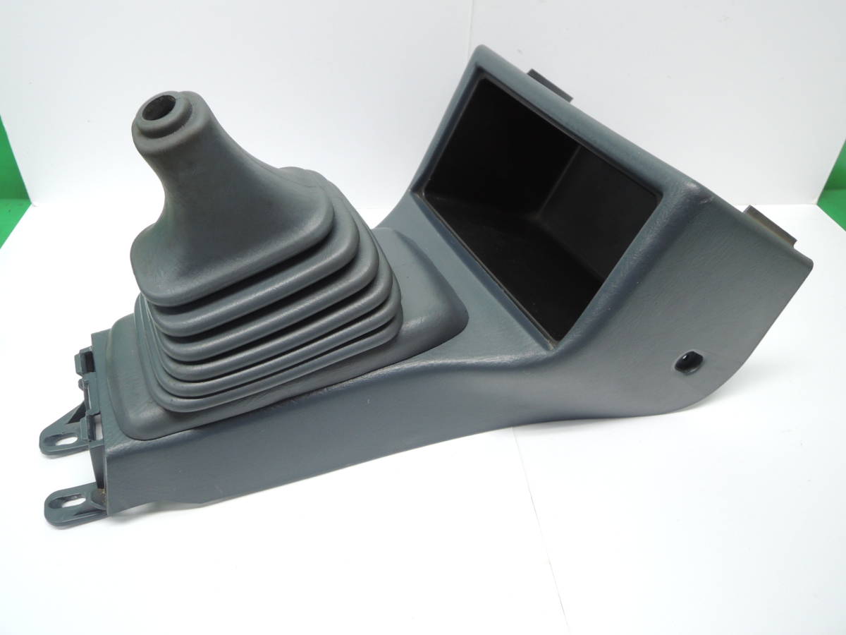 ・ GF-M112S ストーリア X4 純正 シフトパネル シフトブーツ マニュアル車 センターコンソール前 内張り 小物入れ 58825-97201 D-0521拍卖