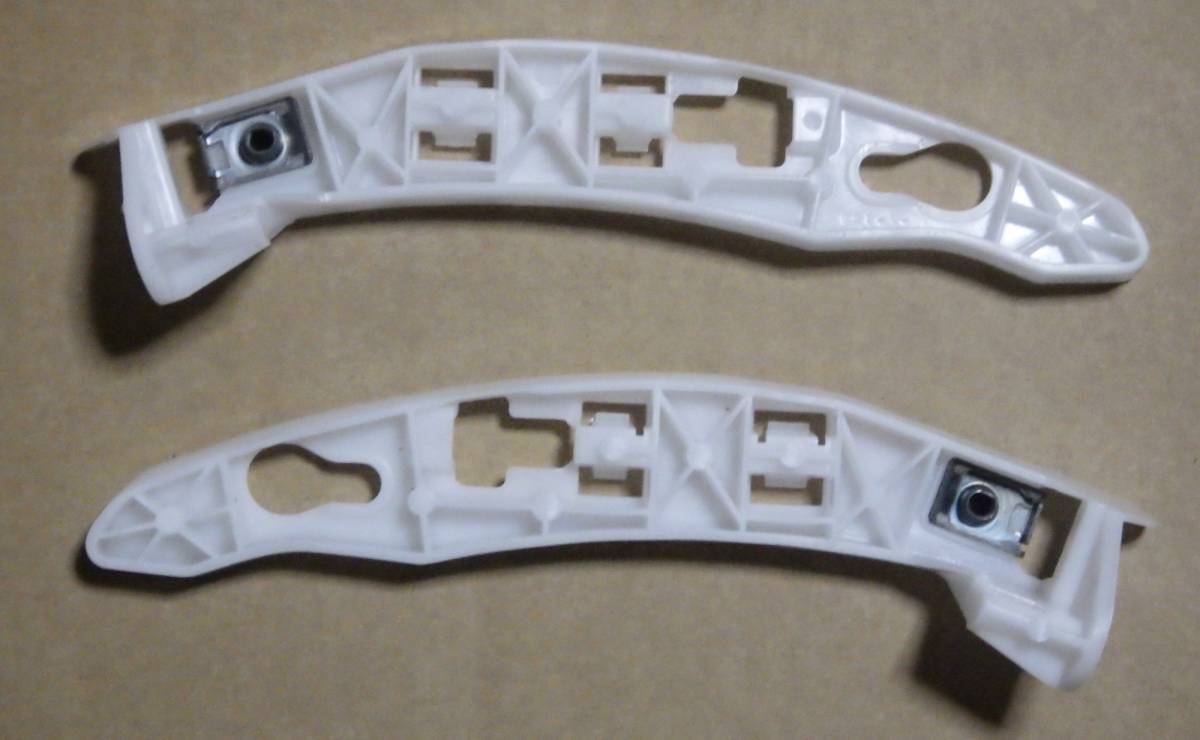 即決 A9 プジョー 208 ブラケット 左右 リア用 16 072556 80 ②拍卖