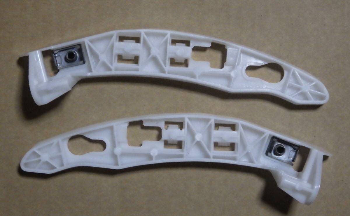 即決 A9 プジョー 208 ブラケット 左右 リア用 16 072556 80 ④拍卖