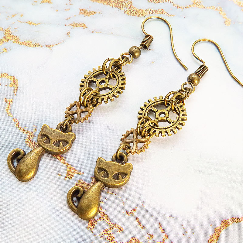 アンティーク調の猫と歯車・ギアの大人可愛いピアス イヤリング スチームパンク コンパクト拍卖