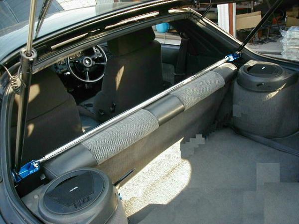 FC3S(RX7) リヤピラーバー(新品箱入り、税込み)拍卖