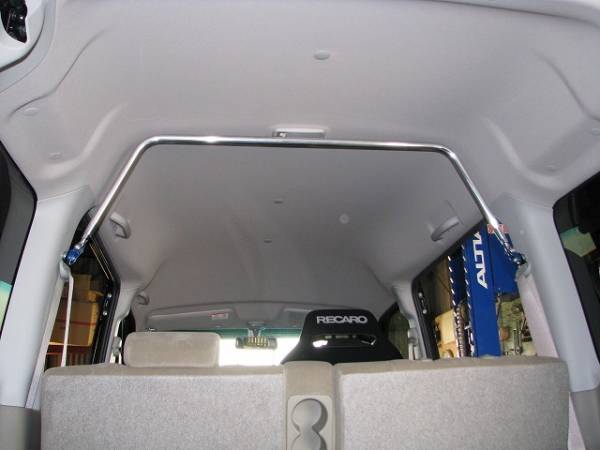 アトレー(S300、321系)センターピラーバー(天井に沿わすスクエアタイプ) DA0220-PIM-00(新品箱入り、税込み)拍卖