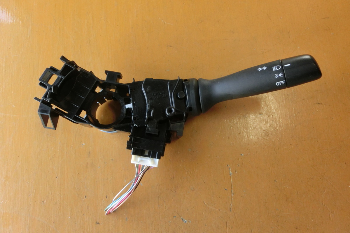 ミライース ライト スイッチ 平成24年 DBA-LA300S レバー コンビ X 13.3万km拍卖