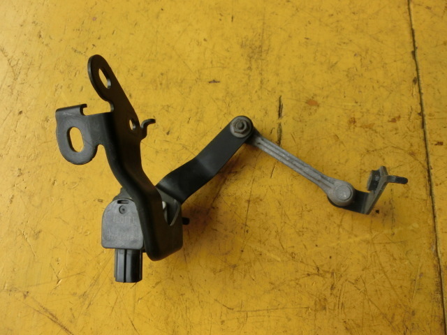 ★ムーヴ ハイト センサー リア 平成26年 前期 DBA-LA150S 車高 レベライザー カスタムX SA 15.6万km拍卖