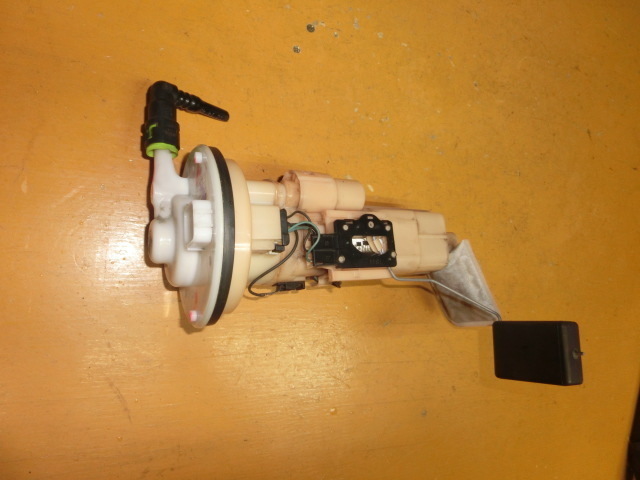 ハスラー 燃料 ポンプ 平成26年 DBA-MR31S フューエルポンプ 15100-72M11 4WD G 26.3万km拍卖