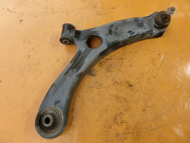 ラパン 右 ロア アーム 平成26年 DBA-HE22S フロント ショコラX 9.9万km アルト ii拍卖