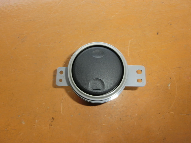 トッポ 吹き出し口 右 平成23年 DBA-H82A エアコン G 16.7万km拍卖