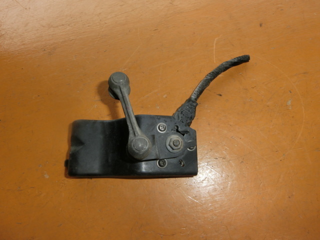 トッポ ハイト センサー 平成23年 DBA-H82A フロント レベライザー 車高センサー G 16.7万km拍卖