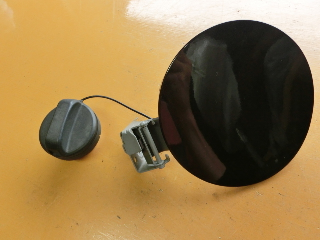 ワゴンR 給油口 ZSF 平成26年 前期 DBA-MH34S フタ フューエルリッド FXリミテッド 13.6万km ii拍卖