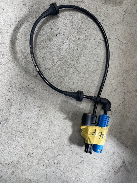 BMW E46フロント用ABSセンサーキャンセル品処分拍卖