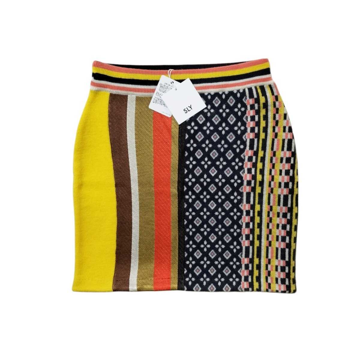 【新品タグ付き】SLY スライ ミニスカート サイズ1 マルチカラー 未使用 自宅保管品拍卖