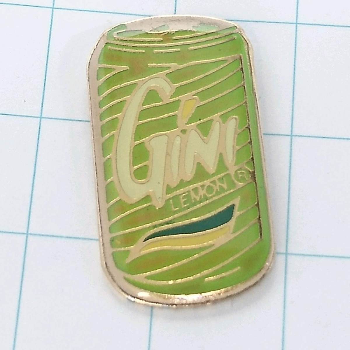 送料無料)Gini フランスのソフトドリンク フランス輸入 アンティーク ピンバッジ PINS ピンズ A05310拍卖