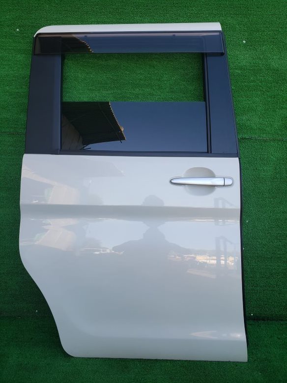 ダイハツ タント LA600S リアドア 右 2014年 (W24 パールホワイト)拍卖