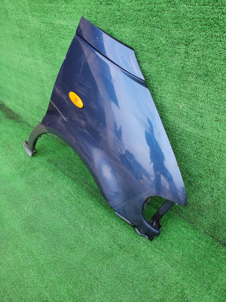 ニッサン セレナ KVC23 フェンダー 右拍卖