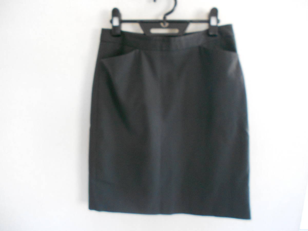 ユニクロ★チャコールグレー・ストライプ柄・スーツ用スカート・W61★拍卖