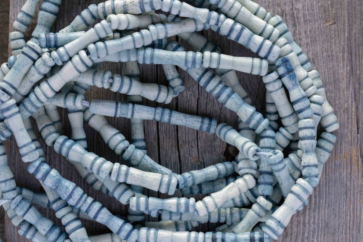 *数量限定 藍染カービングボーンビーズA拍卖