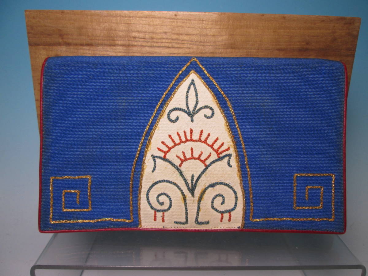 ☆アンティーク・アールデコデザイン金刺繍内皮革バック 木箱付き拍卖