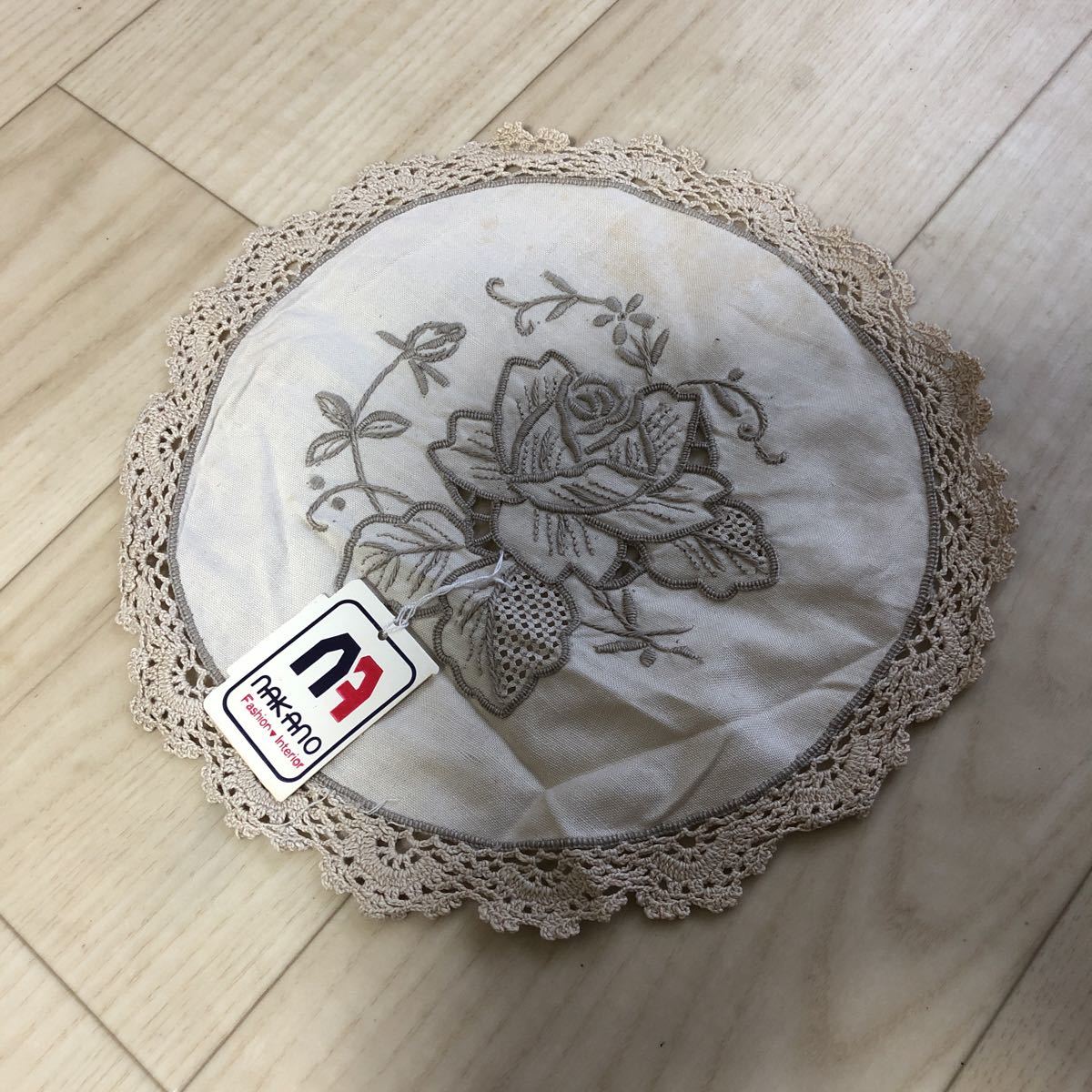 レース編み&刺繍(直径 約22cm) 2拍卖