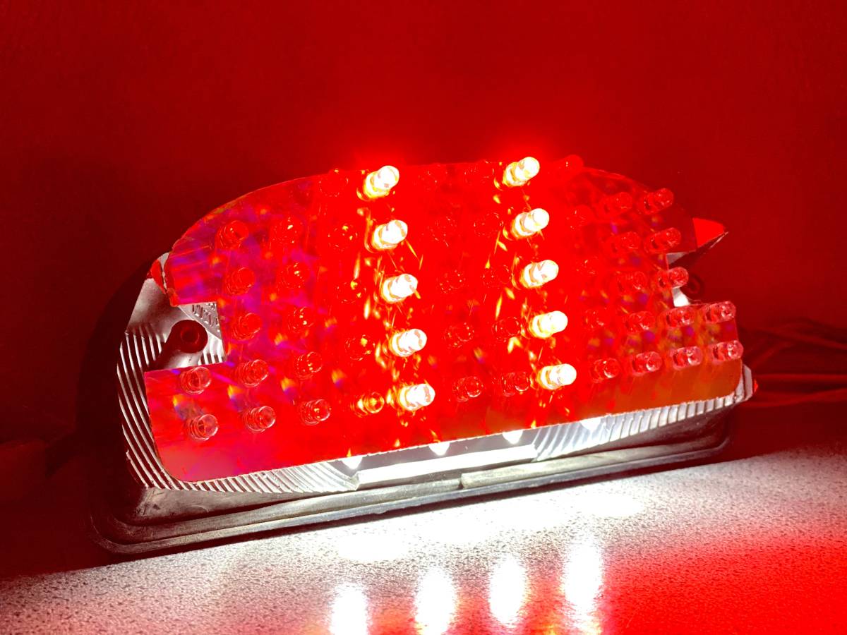 【60日保証】バンディット250(GJ74A)/400(GK75A)☆流れるテールランプLEDユニット☆超爆光54発!拍卖