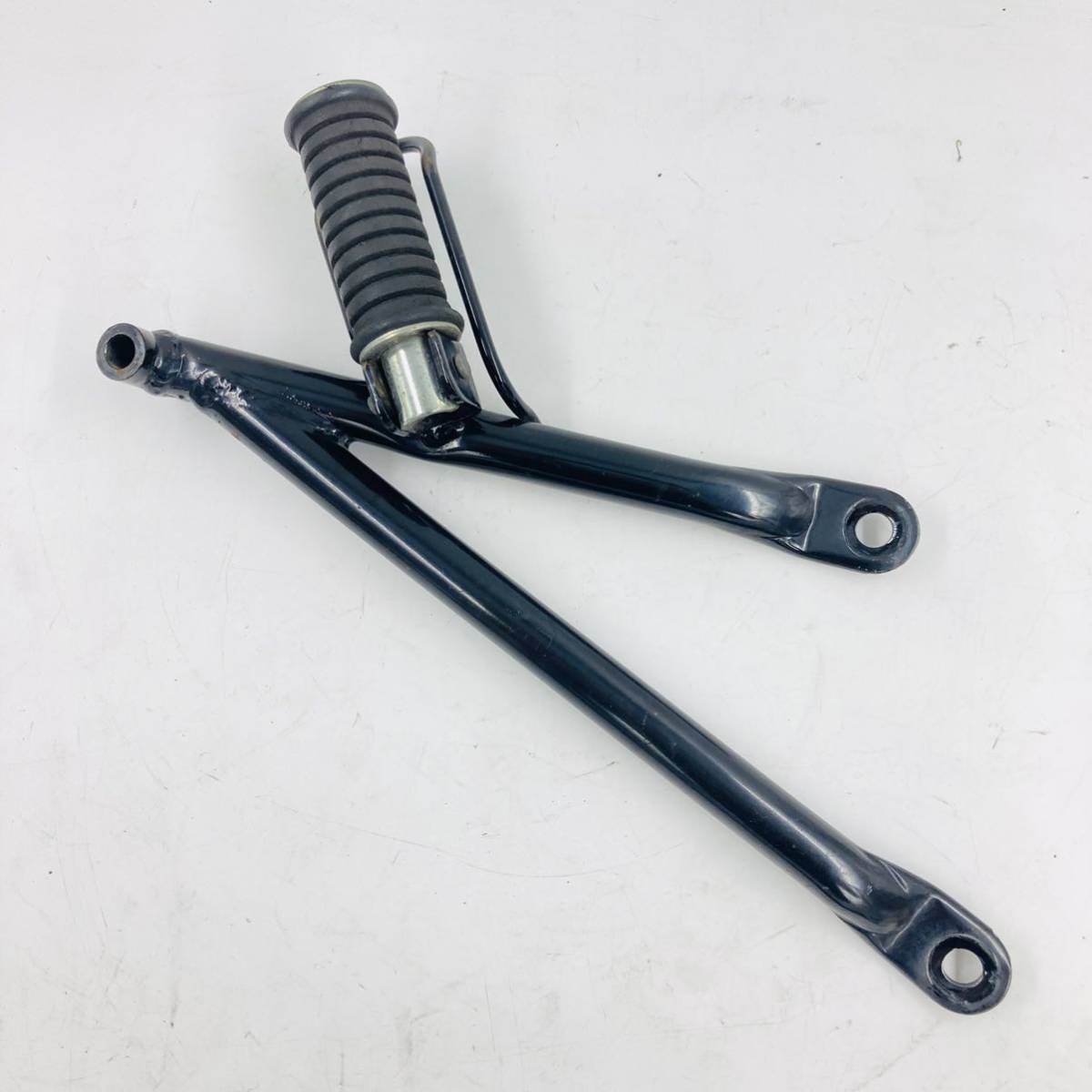 送料無料 スズキ グラストラッカー ビックボーイ NJ4BA-101~ 実動車外し タンデムステップ 右側拍卖