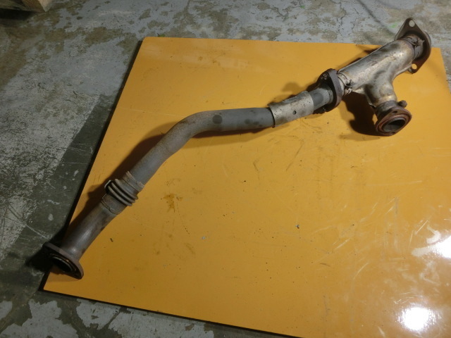 後期アルファード センター マフラー 平成17年 TA-MNH15W フロント パイプ V 3.0MZ 16.7万km ii拍卖