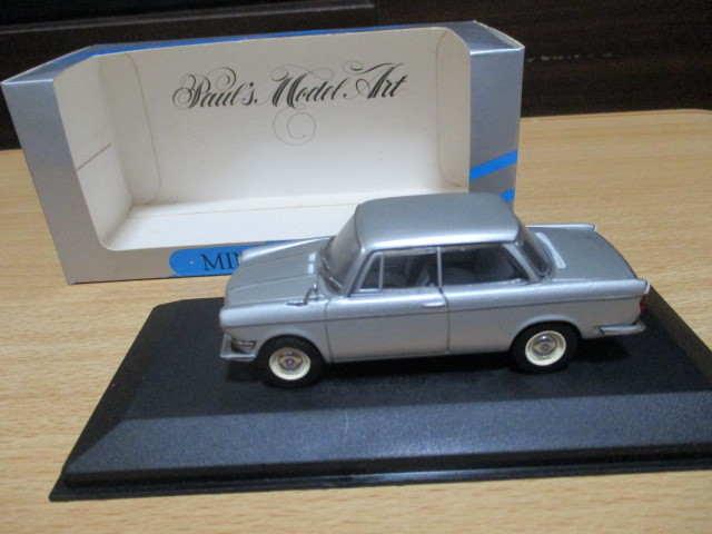 ミニチャンプス 1/43 「 BMW 700 LS 」 1962‐1965y シルバー ・送料 500円(レターパック発送)拍卖