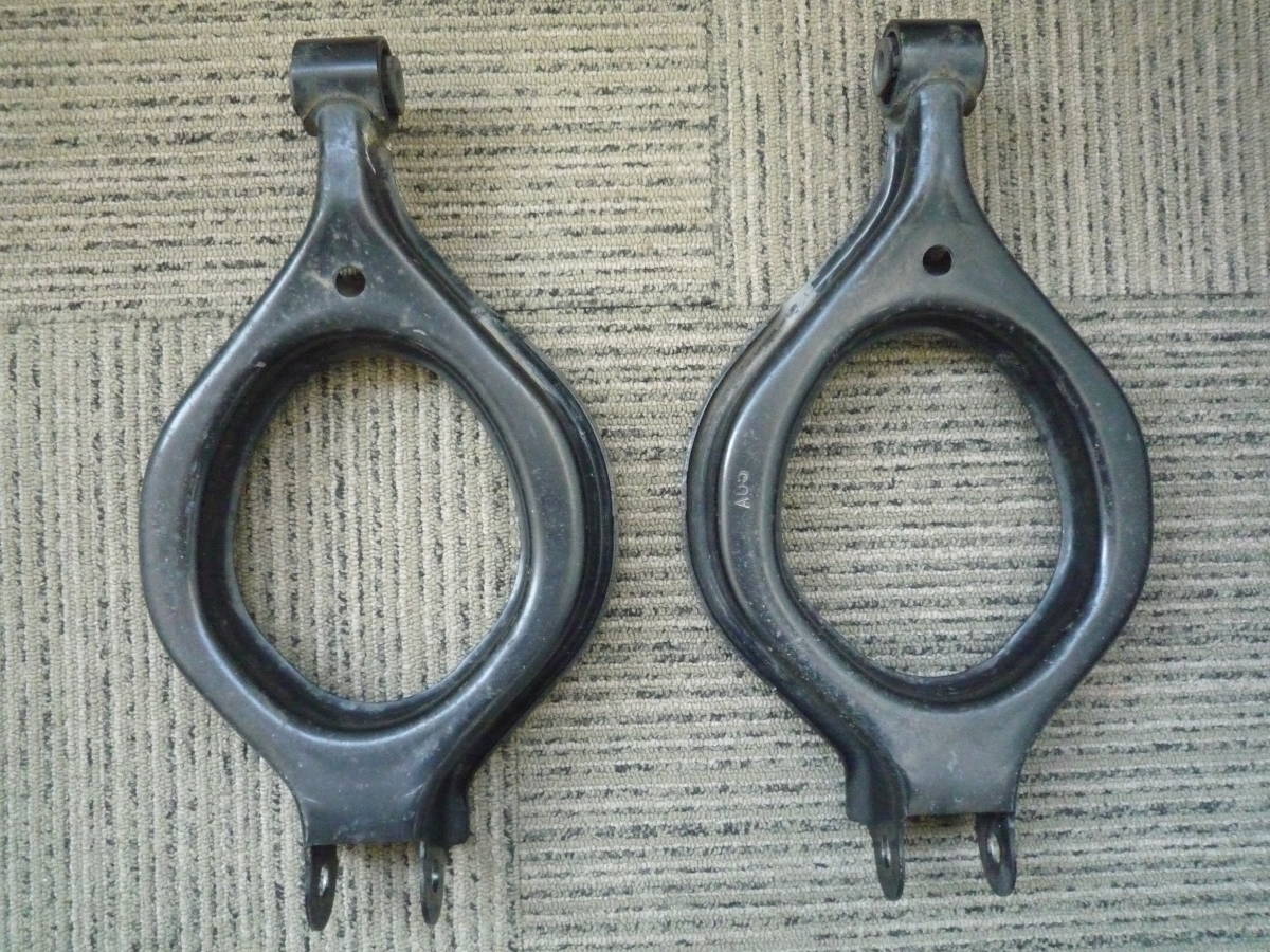 ◇日産スカイライン GT-R BNR32 純正リア アッパー アーム 左右 ニスモVスペックR34S13A31C33R33S14S15HCR32PS13RPS13Z32拍卖