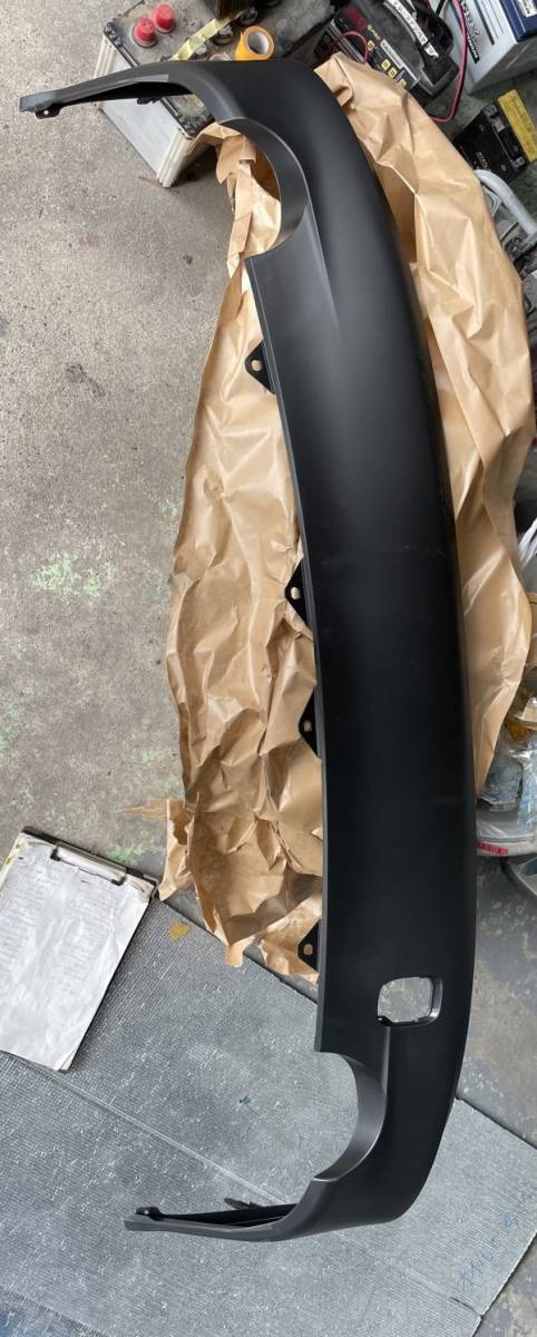 トヨタ TOYOTA GSE31 レクサス IS リアバンパー ロア リアハーフスポイラー リアアンダー 新品、未使用品 NO.3153拍卖