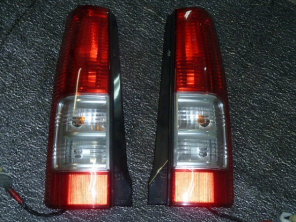 MH21S スズキ スタンレー P4191 ワゴンR 左右セット テール拍卖