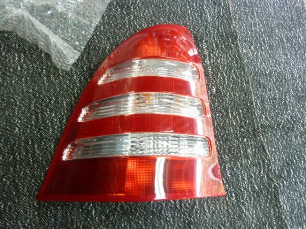 W203 テールランプ A2038201164 左 テール ベンツ Cクラス拍卖