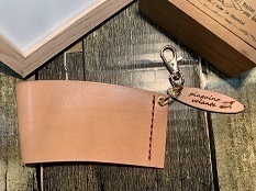 【姫路レザー】ハンドメイド コーヒースリーブ 革 本革 ナチュラル拍卖