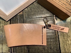 【姫路レザー】ハンドメイド コーヒースリーブ 革 本革 ナチュラル拍卖